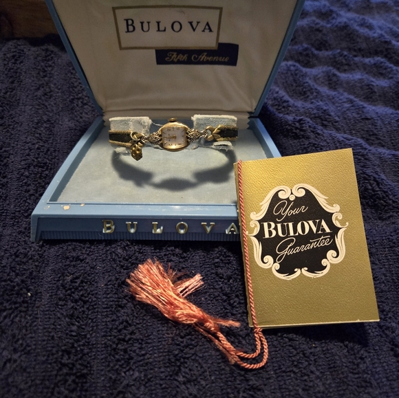 COPY - Beautiful antique watch with certificate. - Picture 1 of 4